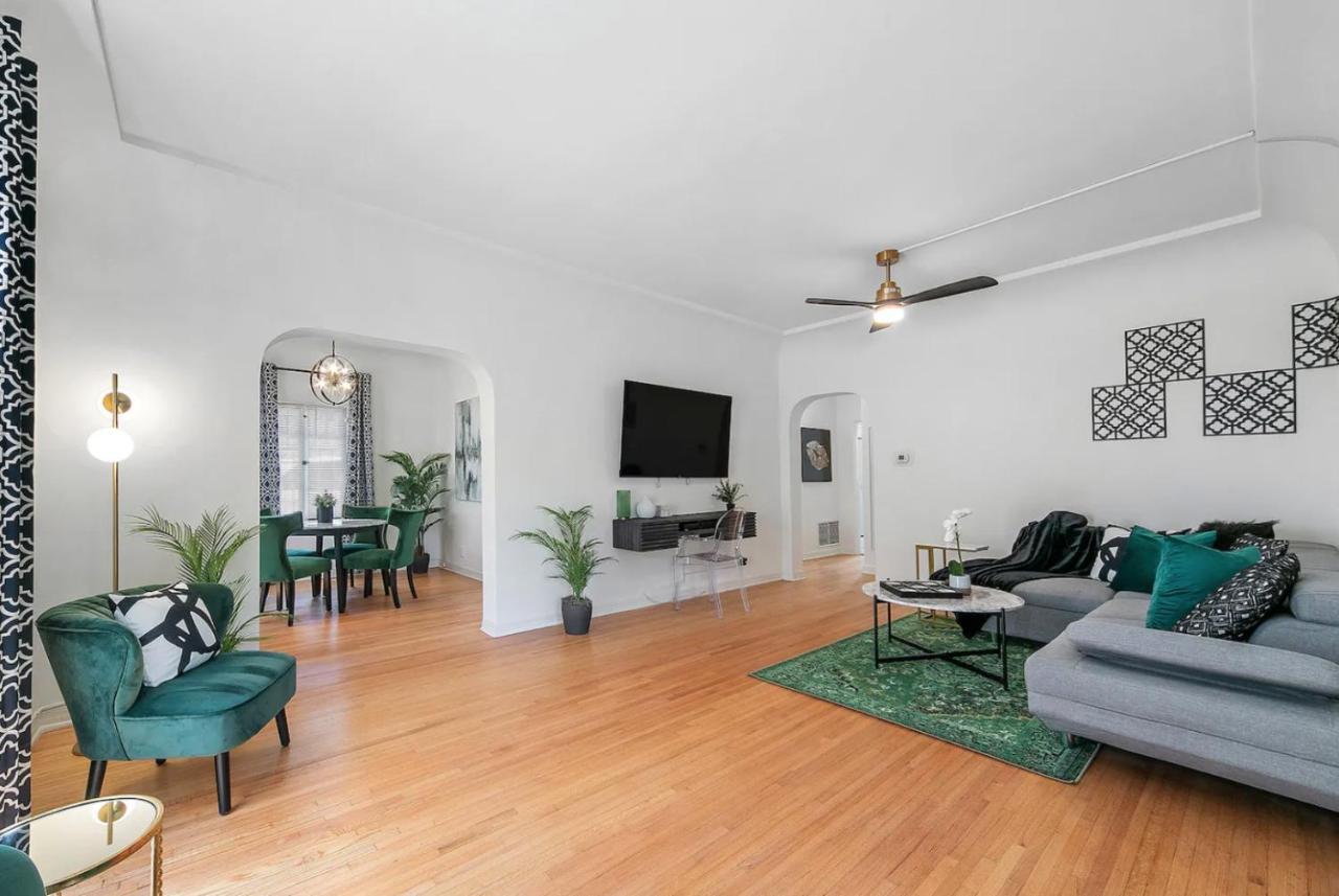 Beverly Hills Stylish & Central 1 Bedroom Apt + Parking ロサンゼルス エクステリア 写真
