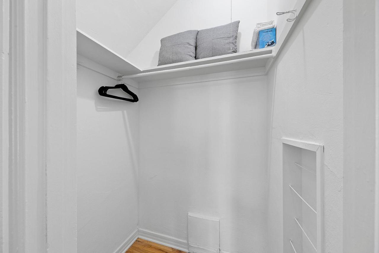 Beverly Hills Stylish & Central 1 Bedroom Apt + Parking ロサンゼルス エクステリア 写真