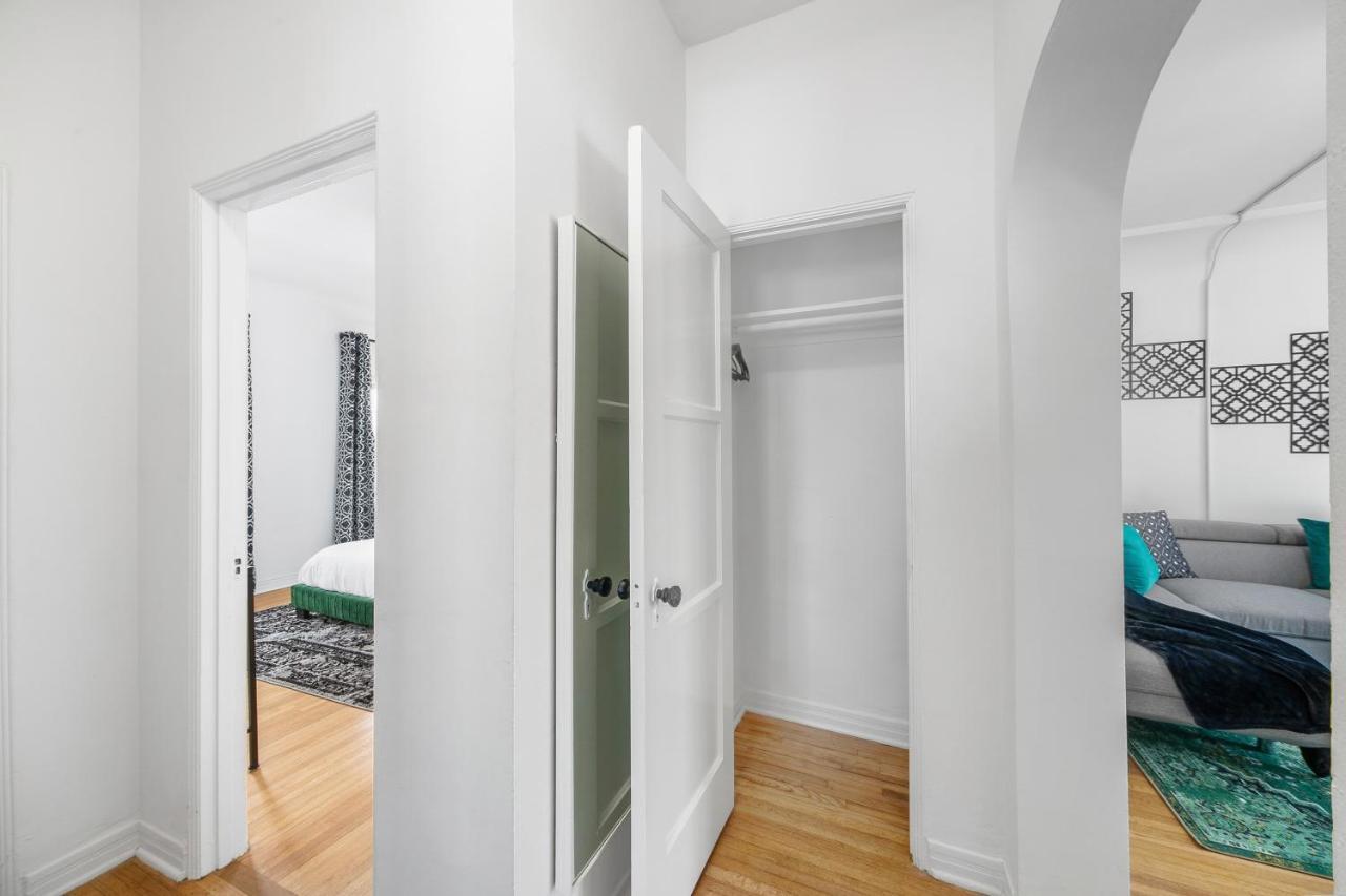 Beverly Hills Stylish & Central 1 Bedroom Apt + Parking ロサンゼルス エクステリア 写真